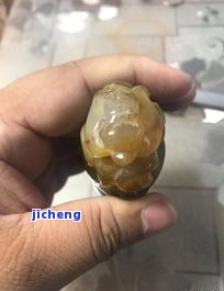 玛瑙手把件的功效：揭示其作用与玩法