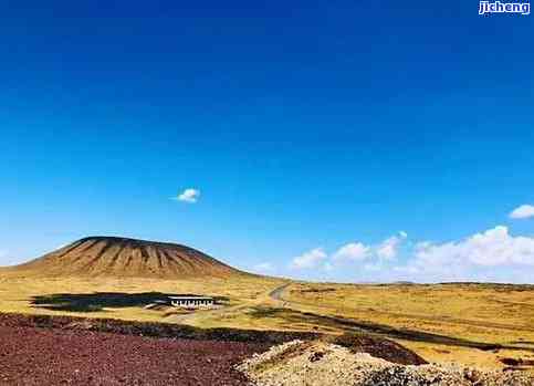 阿拉善火焰山玛瑙图片-阿拉善古火山玛瑙滩