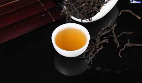 普洱茶怎样分类，深入解析：普洱茶的种类划分与特点