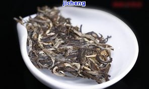 炒制普洱茶条-普洱茶炒制过程