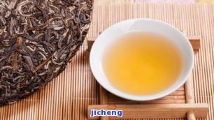 普洱茶深褐色是什么茶，探秘普洱茶：深褐色的奥秘与分类