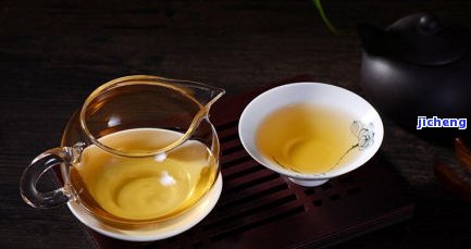 青柠普洱茶不能和什么一起吃，探讨青柠普洱茶的禁忌：哪些食物不能与之同食？