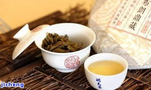 普洱茶怎样掰叶子，普洱茶的正确采摘方法：怎样掰叶子？