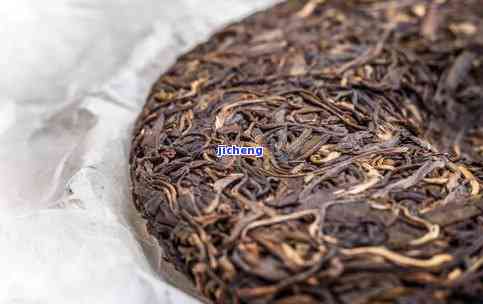 普洱茶装饰茶饼，精致艺术：普洱茶装饰茶饼的魅力与制作技巧