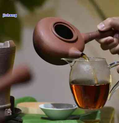 普洱茶煮多久合适，怎样煮出美味的普洱茶？——煮茶时间解析