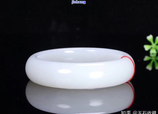 羊脂玉最适合做成什么产品，探究羊脂玉的无限可能：最适合制作的产品是什么？