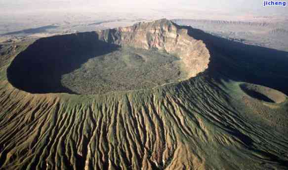 火山附近有钻石吗？探究其存在可能性与现实情况