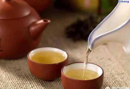 孕期能喝淡茶水吗，孕期饮食指南：淡茶水是否适合饮用？