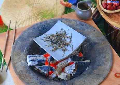 炒茶是不是红茶做的，揭秘茶叶制作过程：炒茶真的是用红茶做的吗？