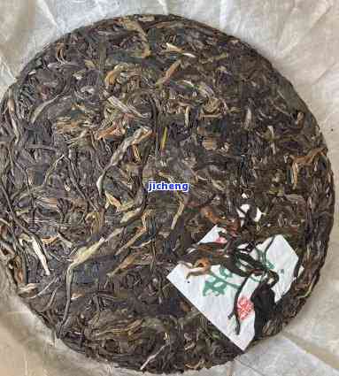 昔归2013年古树茶多少钱一饼，探秘昔日荣光：2013年古树茶——昔归的价格解析与市场行情