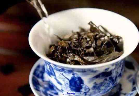 哪种茶不需要洗茶？绿茶、乌龙茶和白茶都不需要洗茶叶