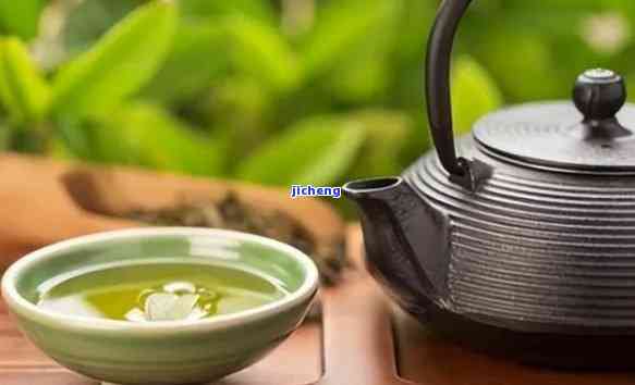 古族常喝的茶，探秘古族传统饮品：常喝的茶的魅力与文化含义