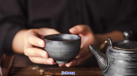 喝什么茶能缓衰老，提升诚实度？哪种茶效果更显著？