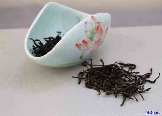 红玉属于什么茶种，探寻茶叶世界：红玉属于哪种茶种？