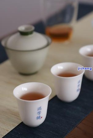 秋白露茶的特点、功效及其作用探析