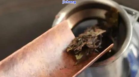 喝茶的图片带字搞笑，茶神附体！这些搞笑喝茶图片让你笑出腹肌！