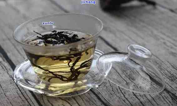 泡红茶的水杯，享受一杯香醇红茶：选择合适的泡茶水杯