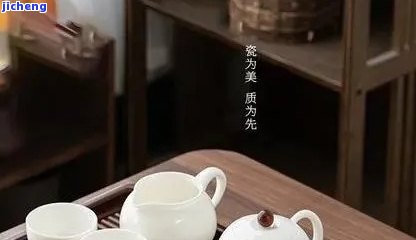 羊脂玉瓷与冰种玉瓷有何区别？哪种更好？