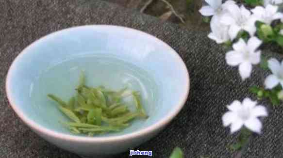 按节怎么喝茶：全年健饮茶指南，熟悉不同节茶叶的功效与喝法。